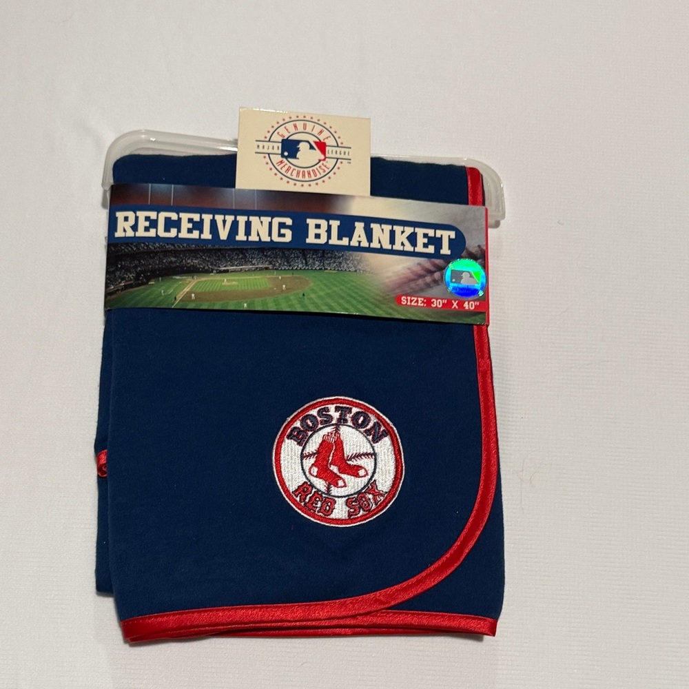 NWT Boston Red Sox Fleece Receiving Blanket - 30” x 40”